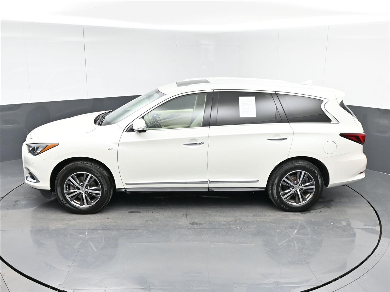 Infiniti QX60 Base AWD 2017