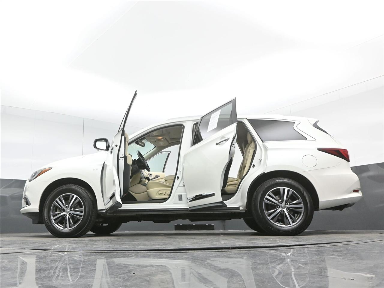 Infiniti QX60 Base AWD 2017