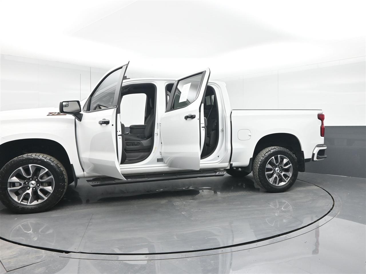 Chevrolet Silverado 1500 RST Crew Cab 4WD 2019