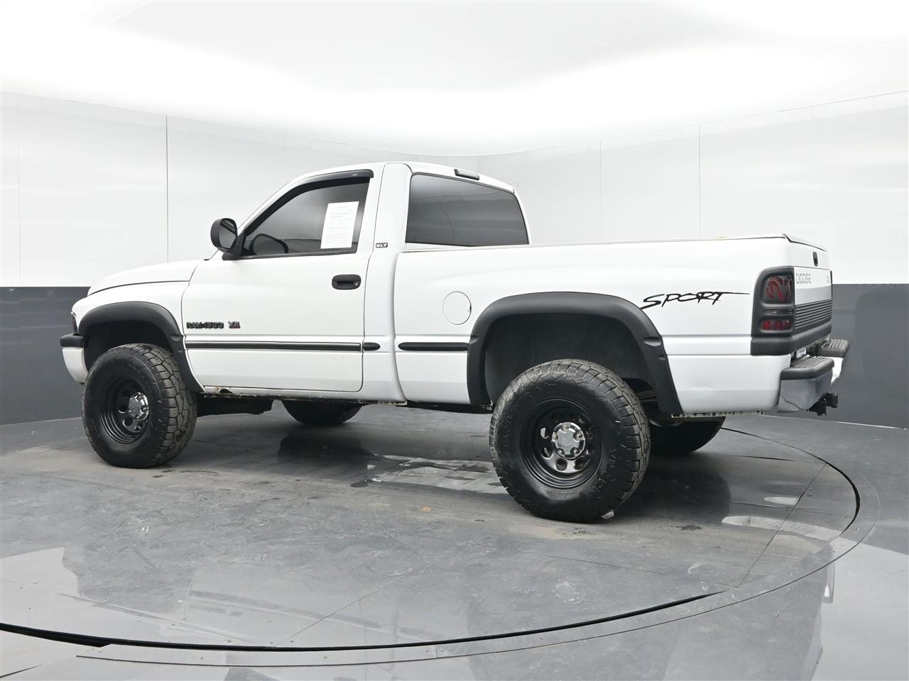 Dodge Ram 1500 Reg. Cab 8-ft. Bed 4WD 1998