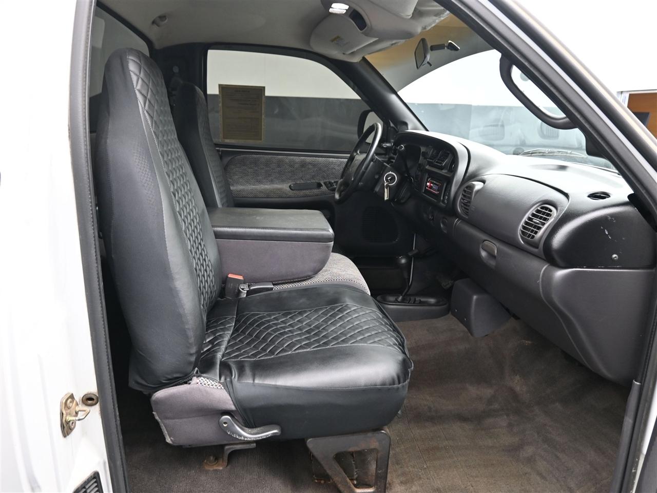 Dodge Ram 1500 Reg. Cab 8-ft. Bed 4WD 1998