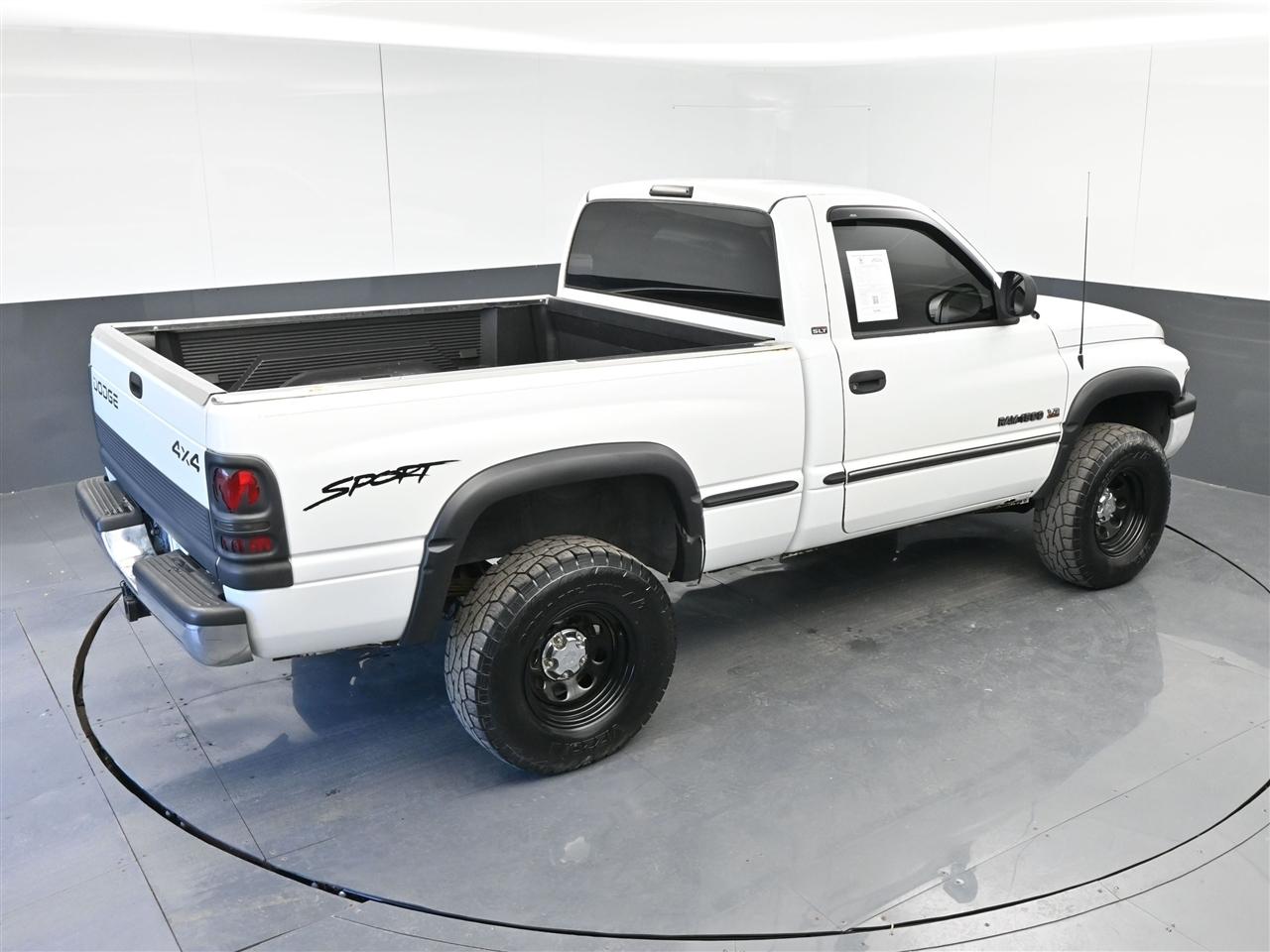 Dodge Ram 1500 Reg. Cab 8-ft. Bed 4WD 1998