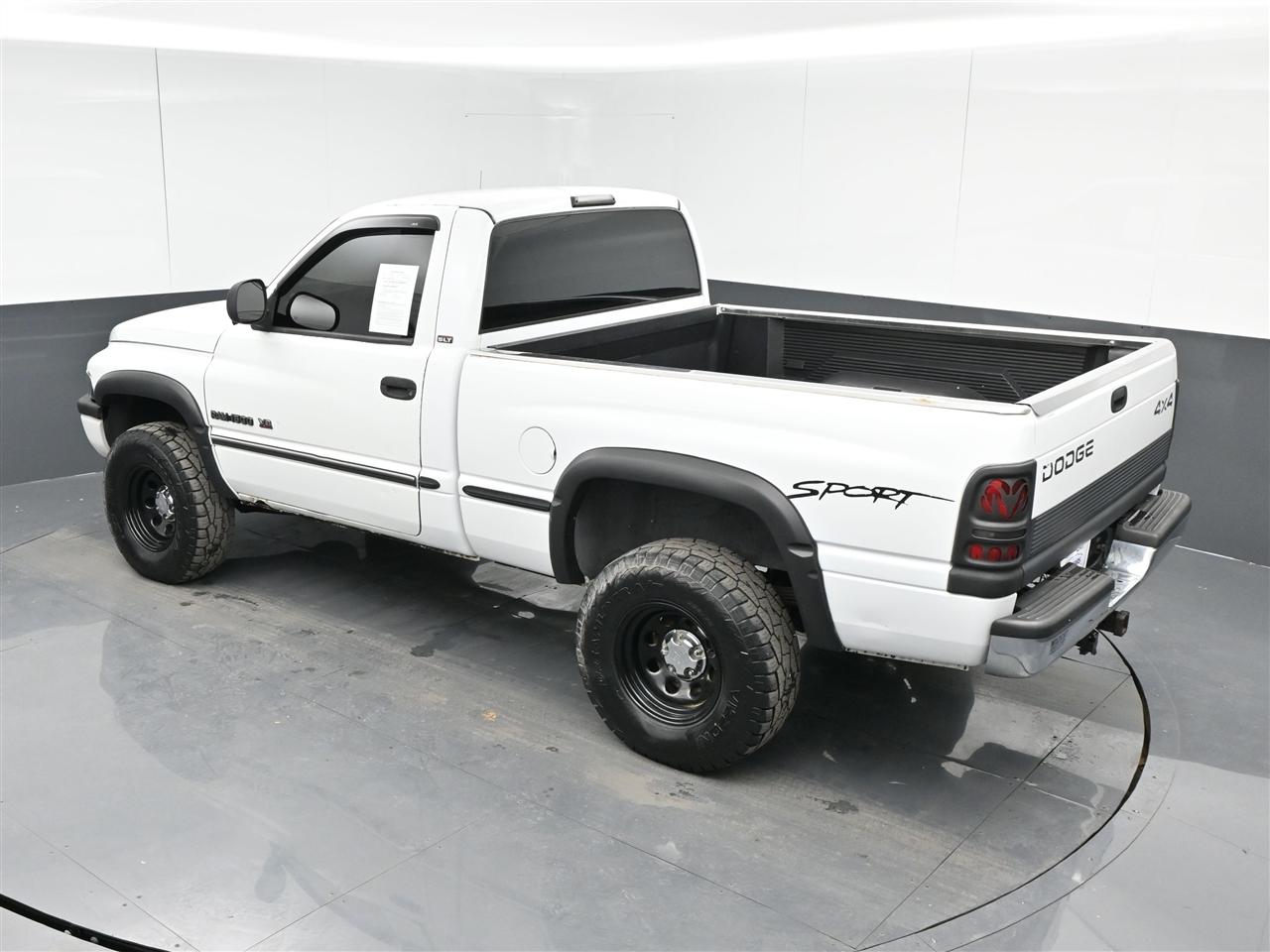 Dodge Ram 1500 Reg. Cab 8-ft. Bed 4WD 1998