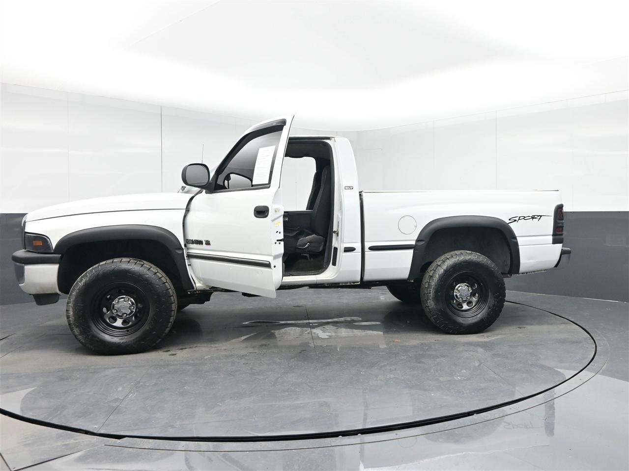 Dodge Ram 1500 Reg. Cab 8-ft. Bed 4WD 1998