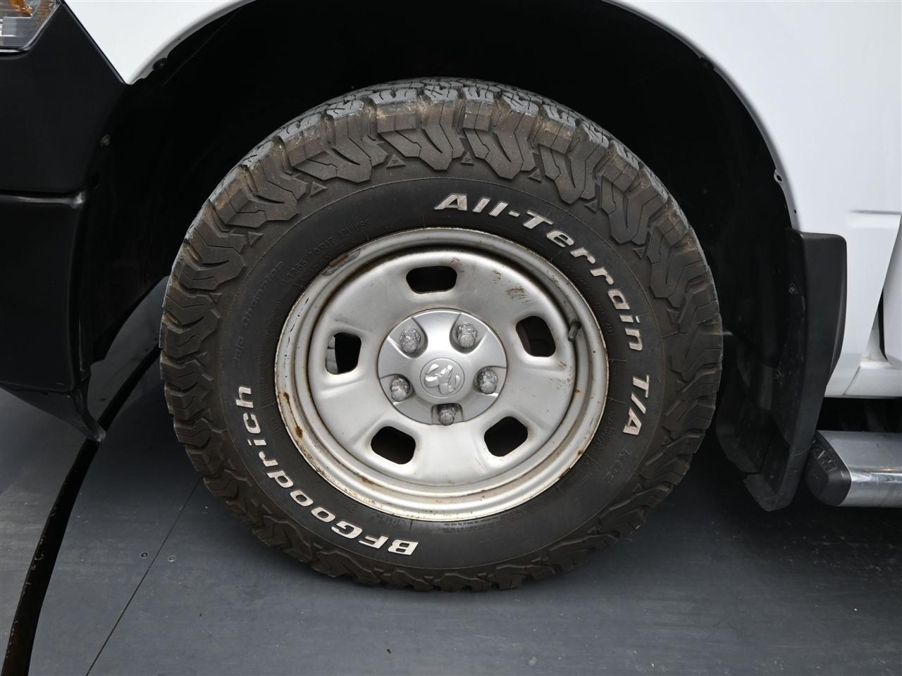 RAM 1500 Tradesman Quad Cab 4WD 2017