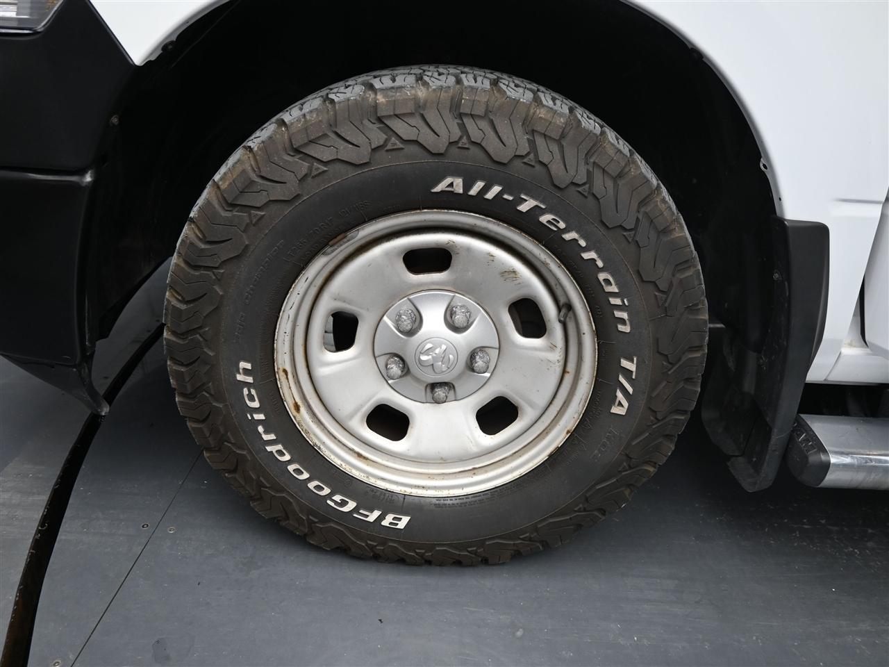 RAM 1500 Tradesman Quad Cab 4WD 2017