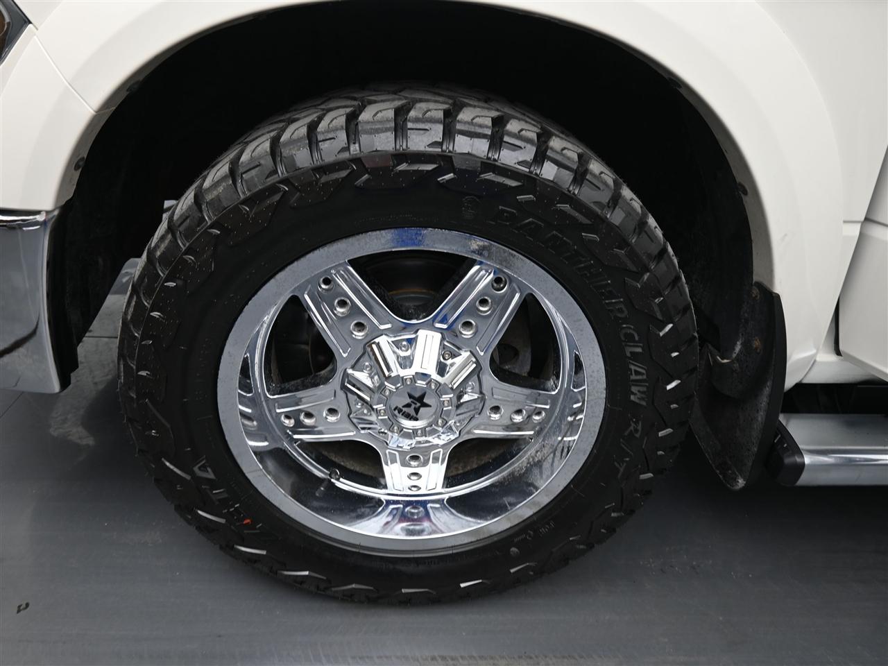 RAM 1500 Laramie Crew Cab SWB 4WD 2017