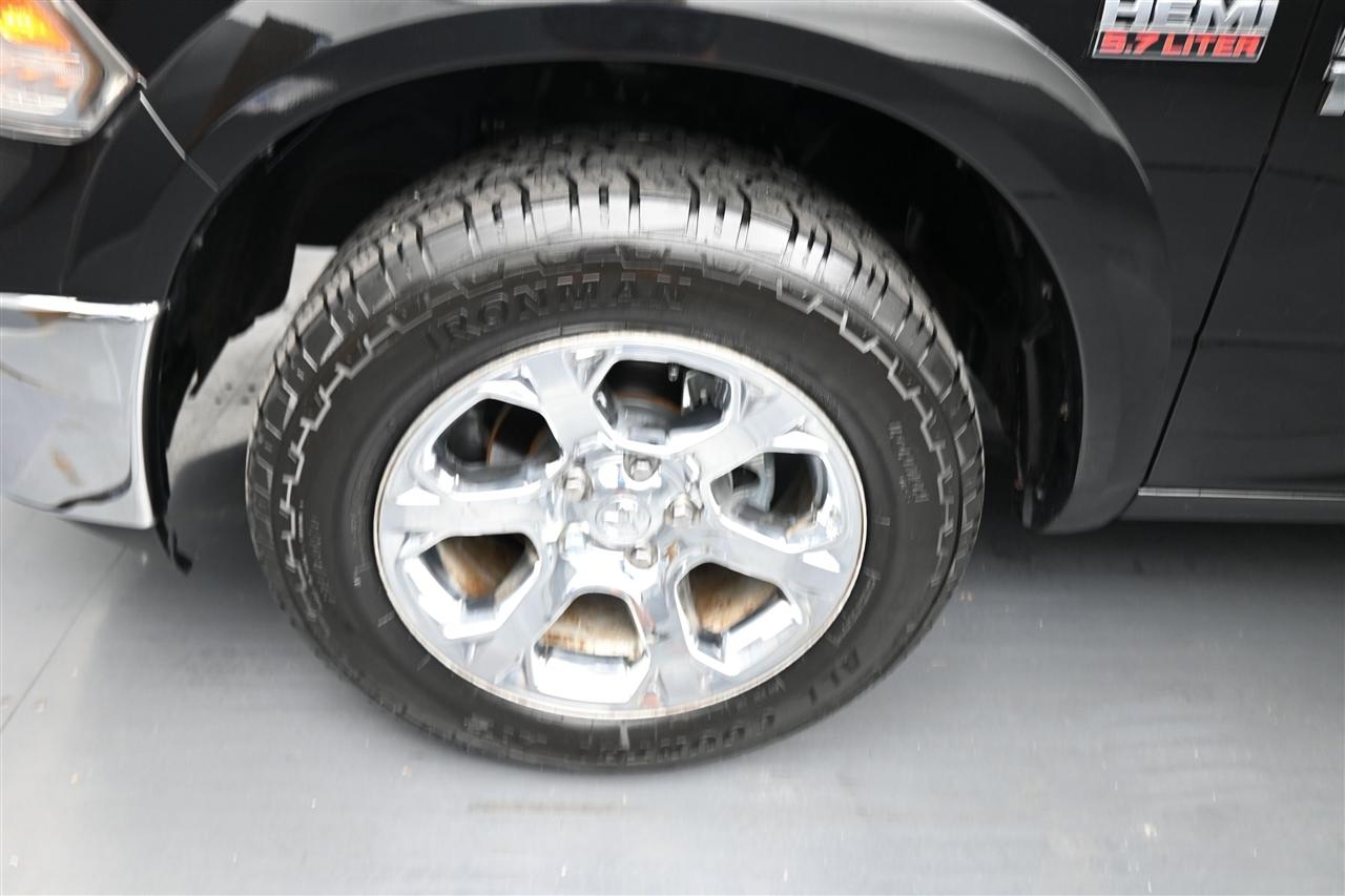 RAM 1500 Laramie Crew Cab SWB 4WD 2017