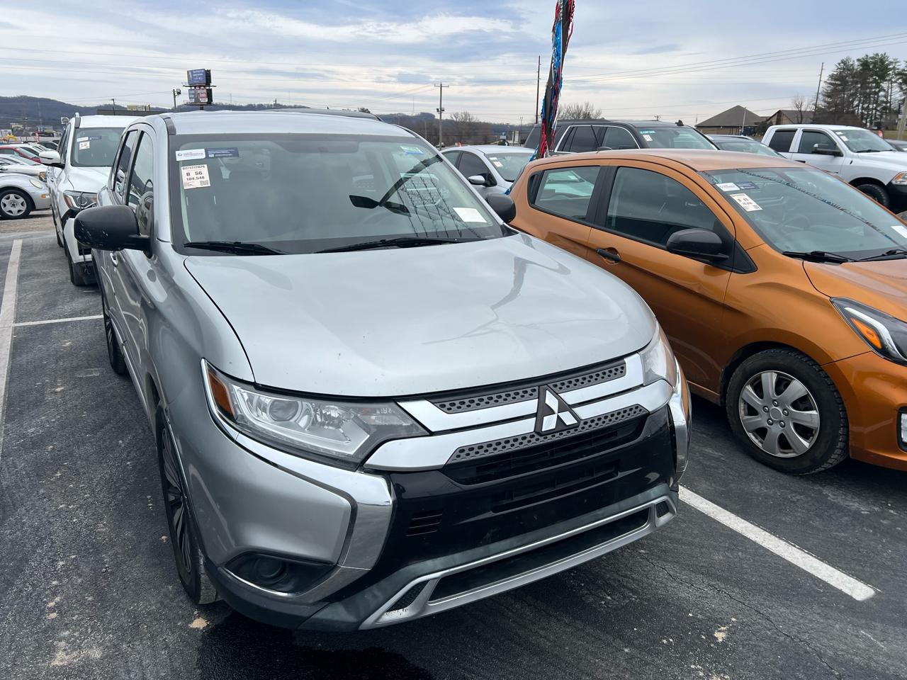 Mitsubishi Outlander ES 2WD 2019