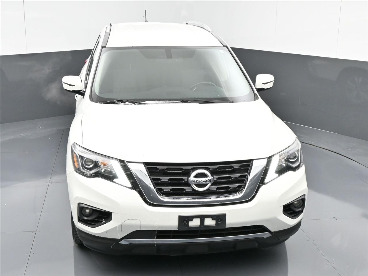 Nissan Pathfinder SV 2WD 2017