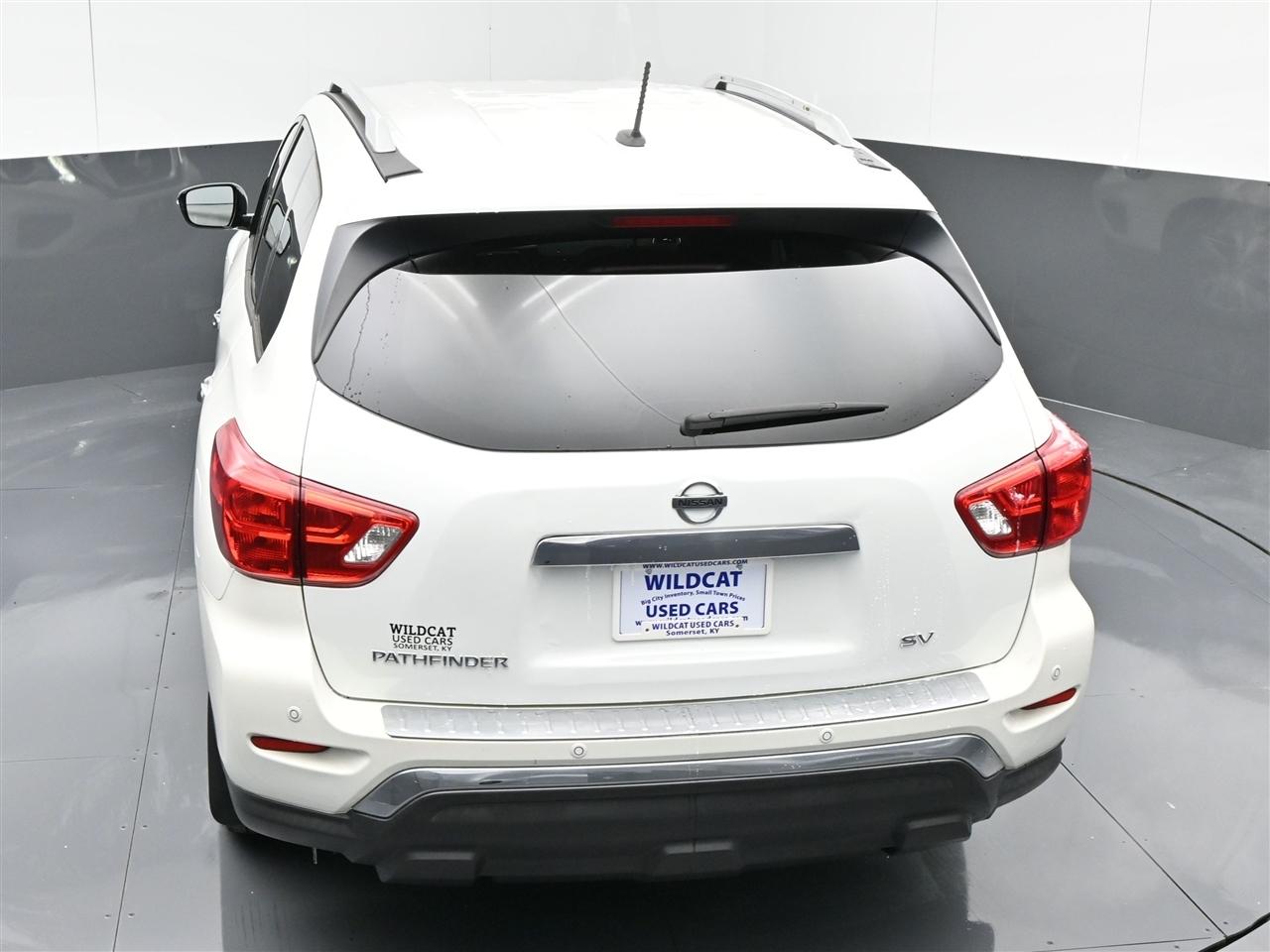 Nissan Pathfinder SV 2WD 2017