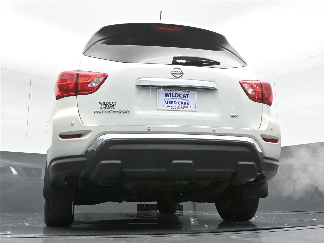 Nissan Pathfinder SV 2WD 2017