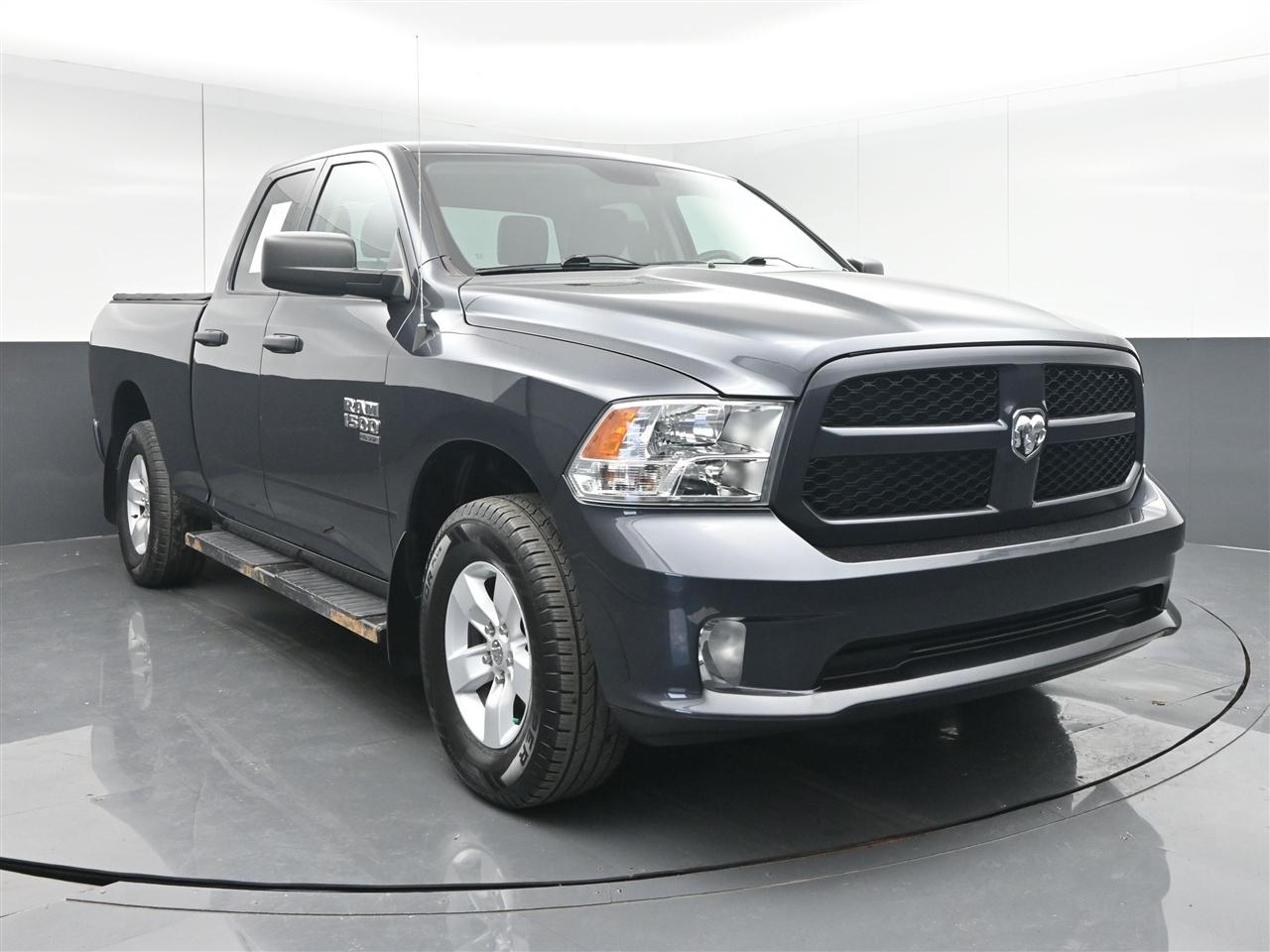 RAM 1500 Classic Tradesman Quad Cab 4WD 2019
