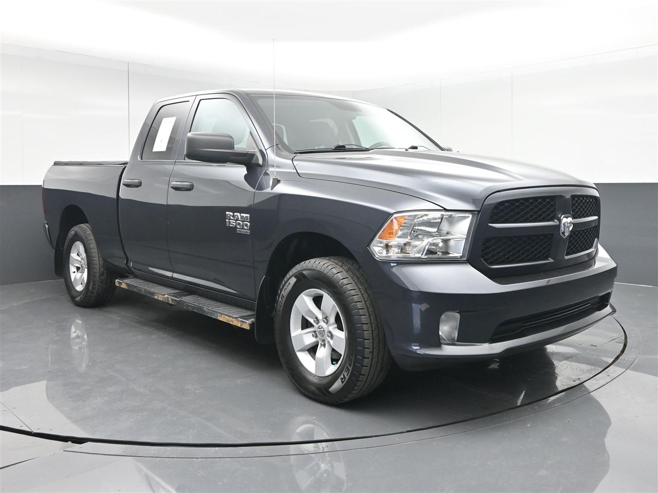 RAM 1500 Classic Tradesman Quad Cab 4WD 2019