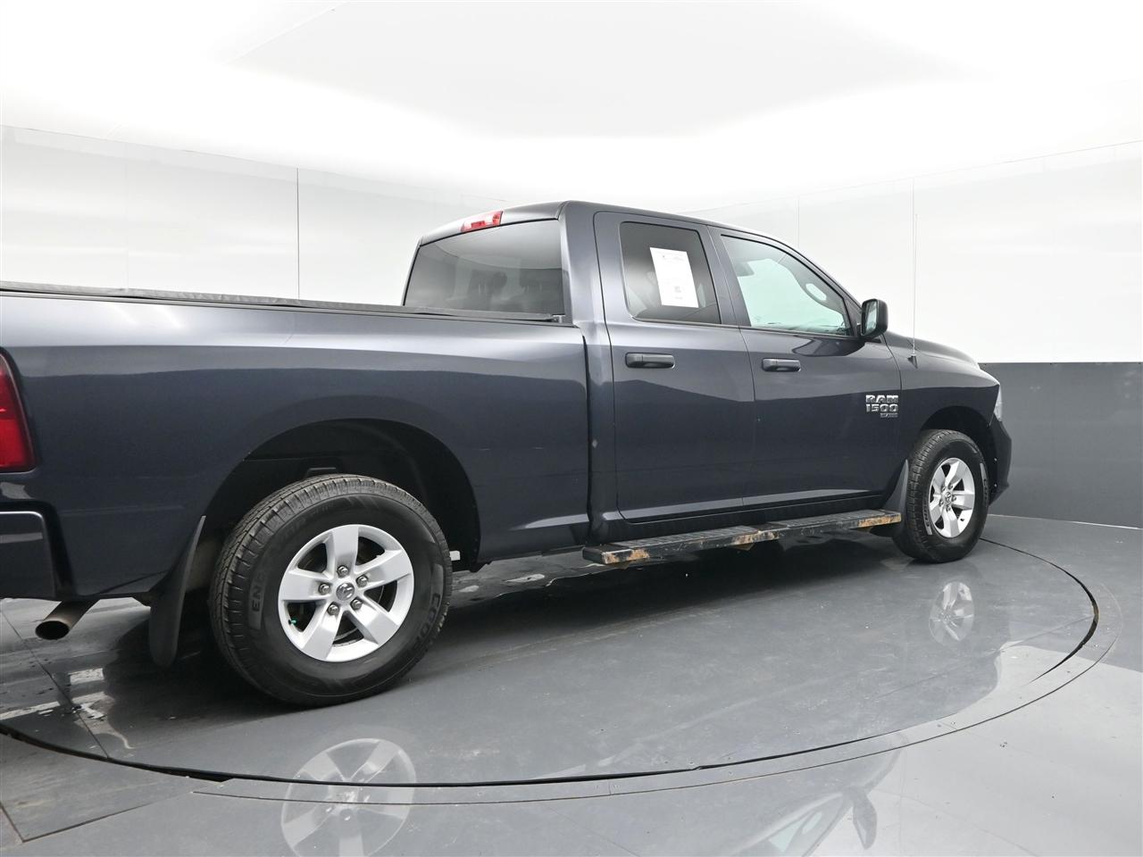 RAM 1500 Classic Tradesman Quad Cab 4WD 2019