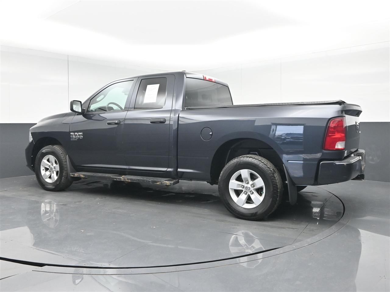 RAM 1500 Classic Tradesman Quad Cab 4WD 2019