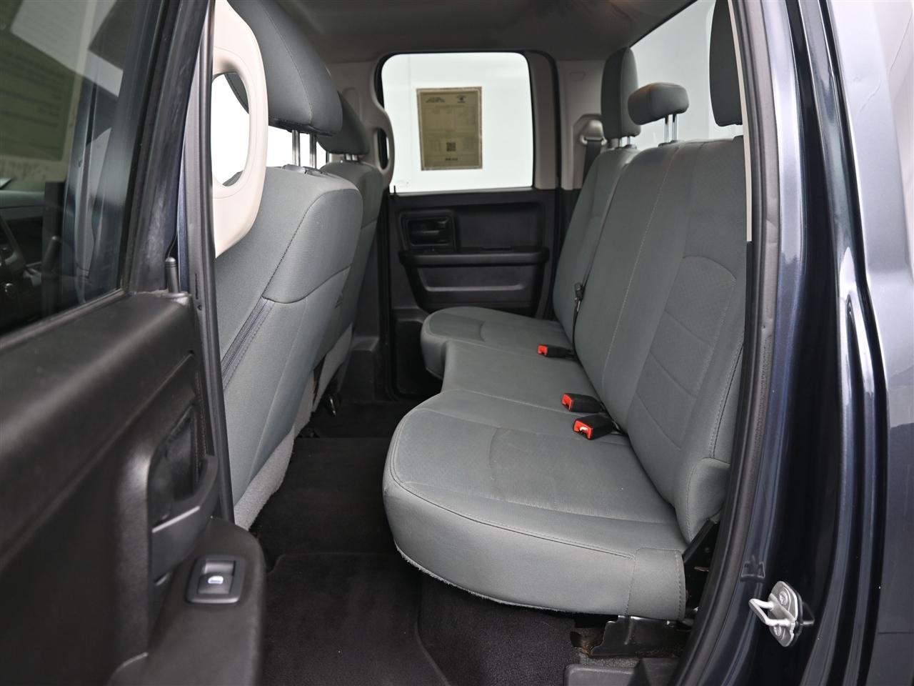 RAM 1500 Classic Tradesman Quad Cab 4WD 2019