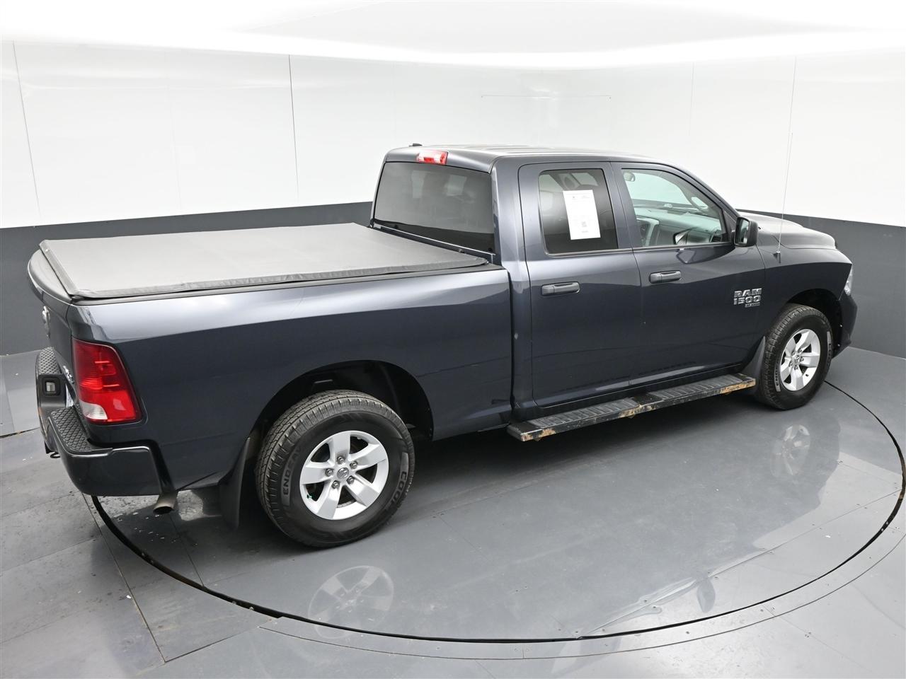 RAM 1500 Classic Tradesman Quad Cab 4WD 2019