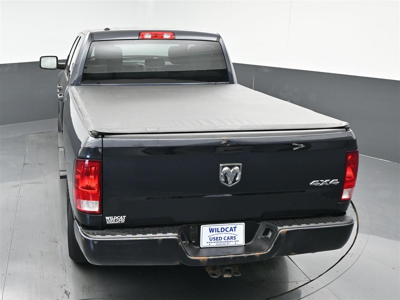 RAM 1500 Classic Tradesman Quad Cab 4WD 2019