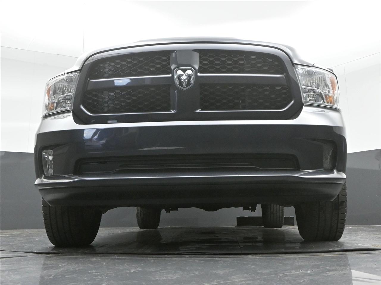 RAM 1500 Classic Tradesman Quad Cab 4WD 2019