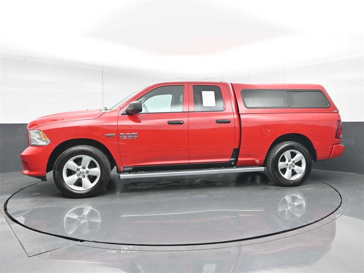 RAM 1500 Tradesman Quad Cab 4WD 2015