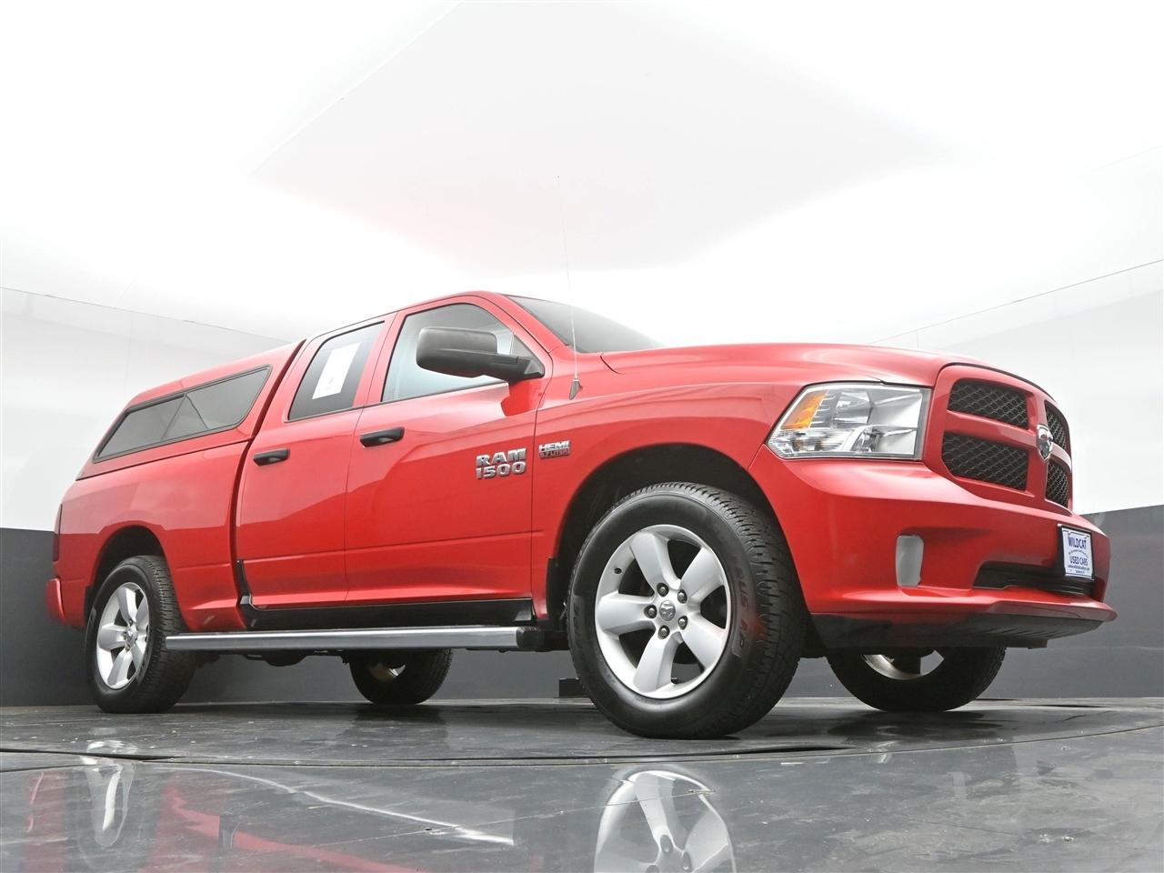 RAM 1500 Tradesman Quad Cab 4WD 2015