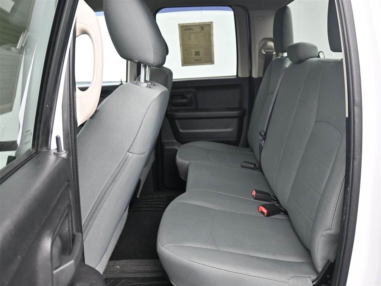 RAM 1500 Tradesman Quad Cab 2WD 2016