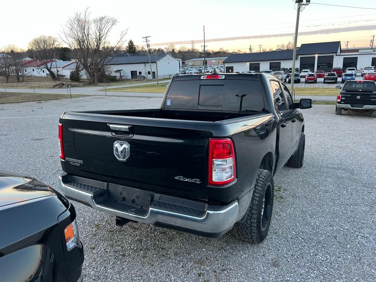 RAM 1500 Big Horn Crew Cab SWB 4WD 2019