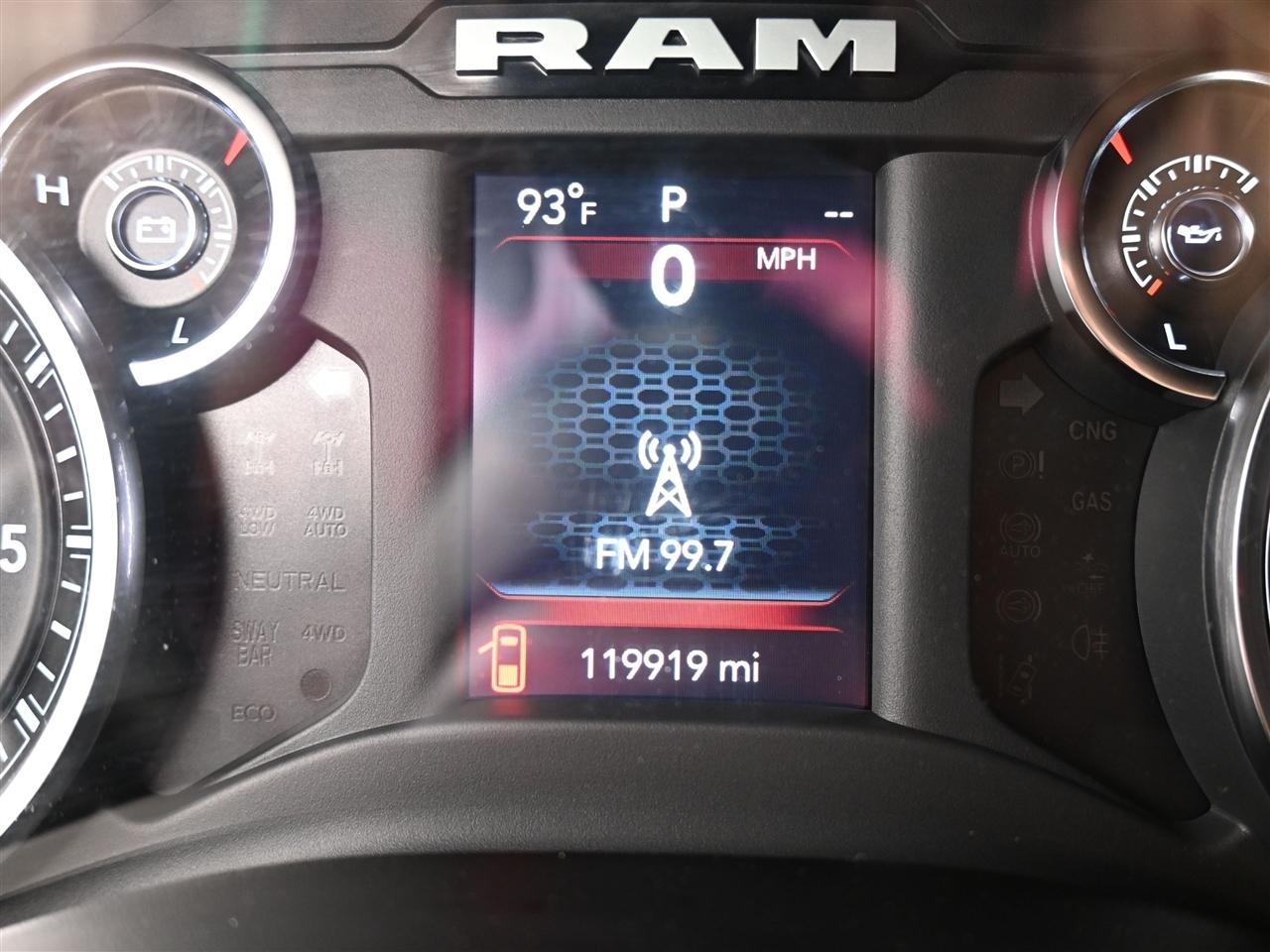 RAM 1500 Big Horn Crew Cab SWB 4WD 2019