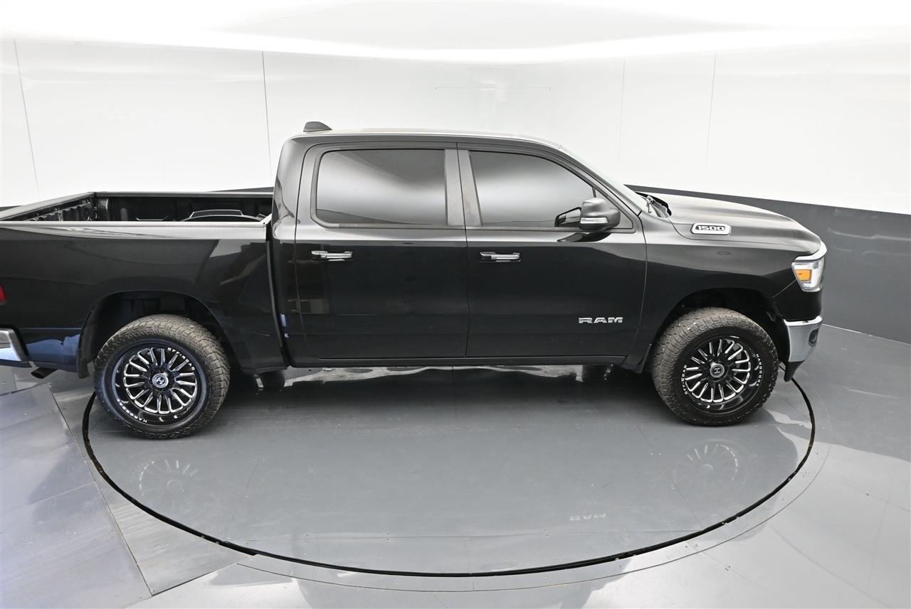 RAM 1500 Big Horn Crew Cab SWB 4WD 2019