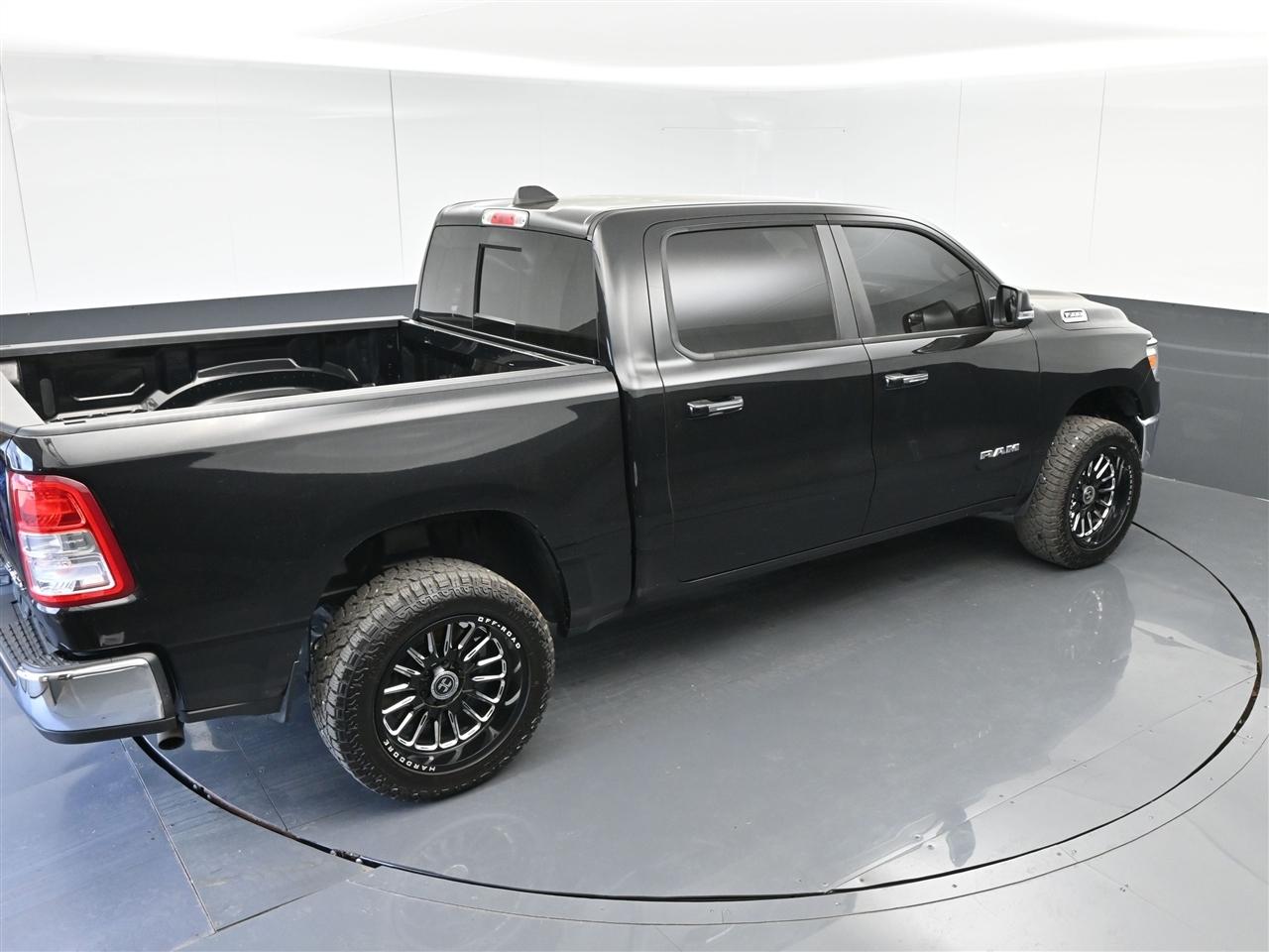 RAM 1500 Big Horn Crew Cab SWB 4WD 2019