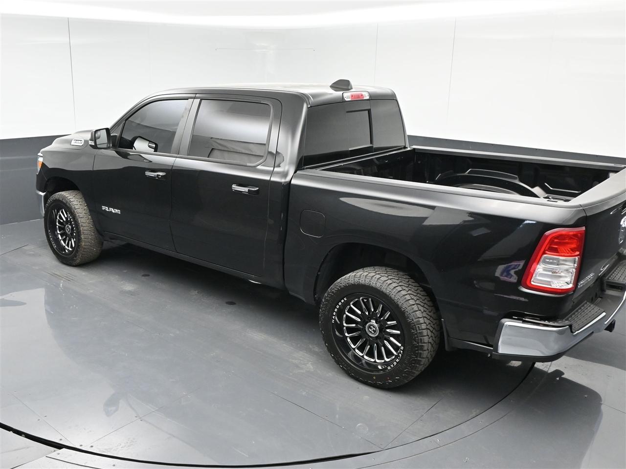 RAM 1500 Big Horn Crew Cab SWB 4WD 2019