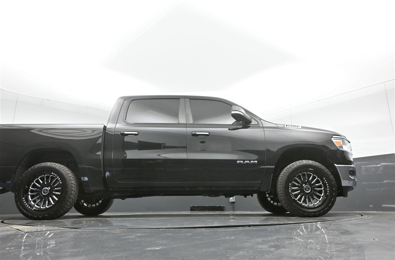 RAM 1500 Big Horn Crew Cab SWB 4WD 2019