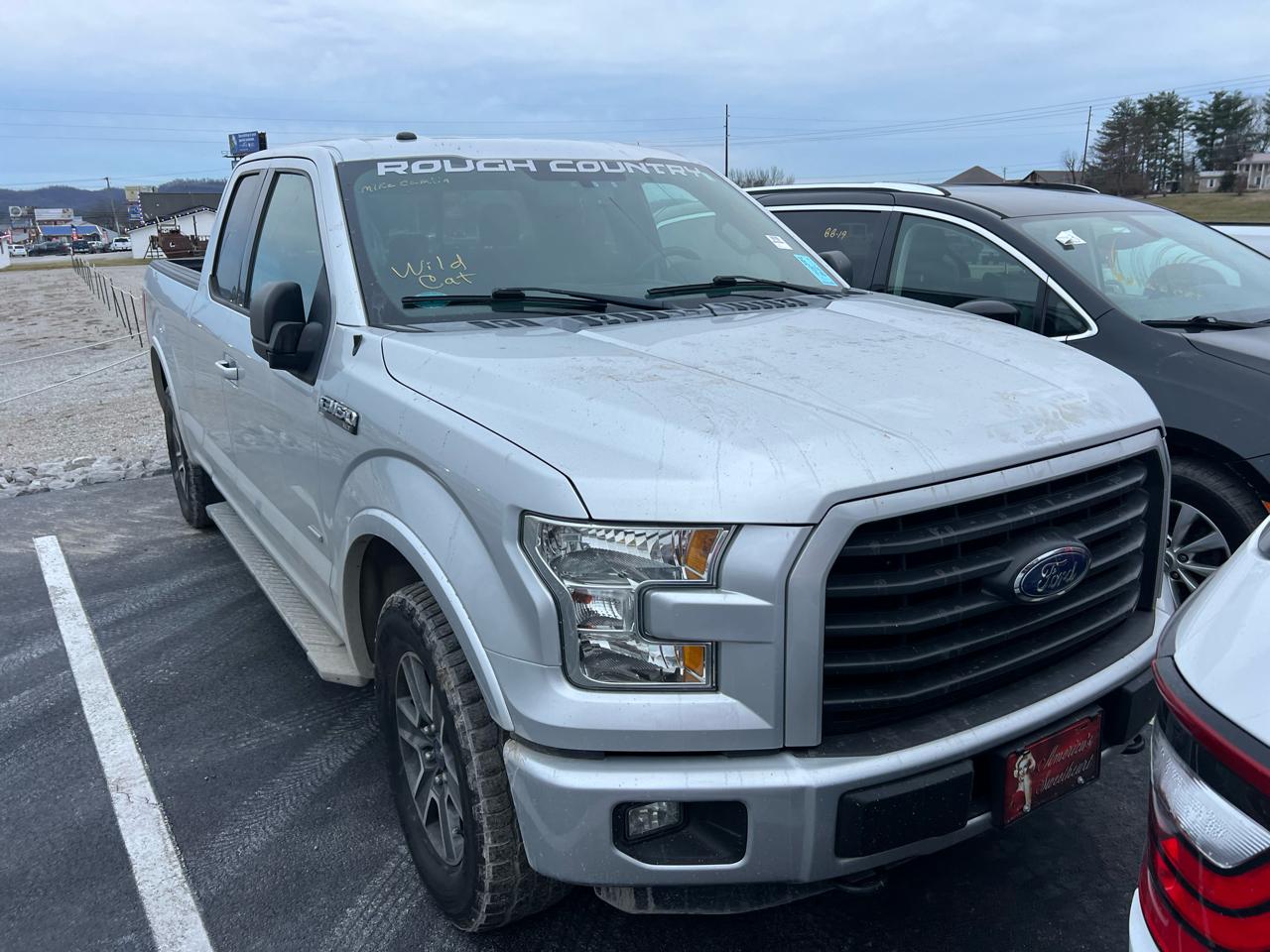 Ford F-150 XLT SuperCab 8-ft. Bed 4WD 2016