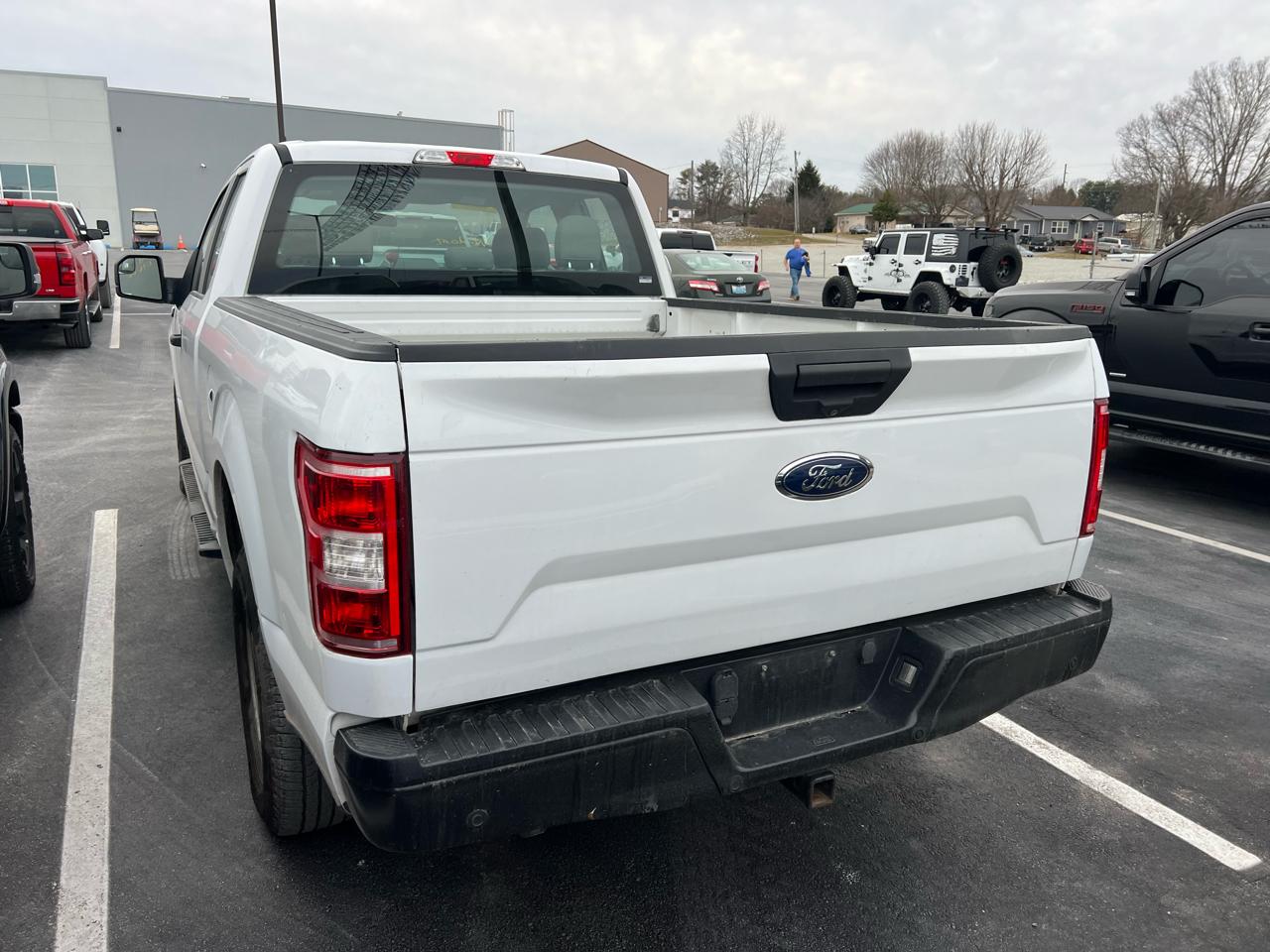 Ford F-150 XL SuperCab 8-ft. Bed 4WD 2020