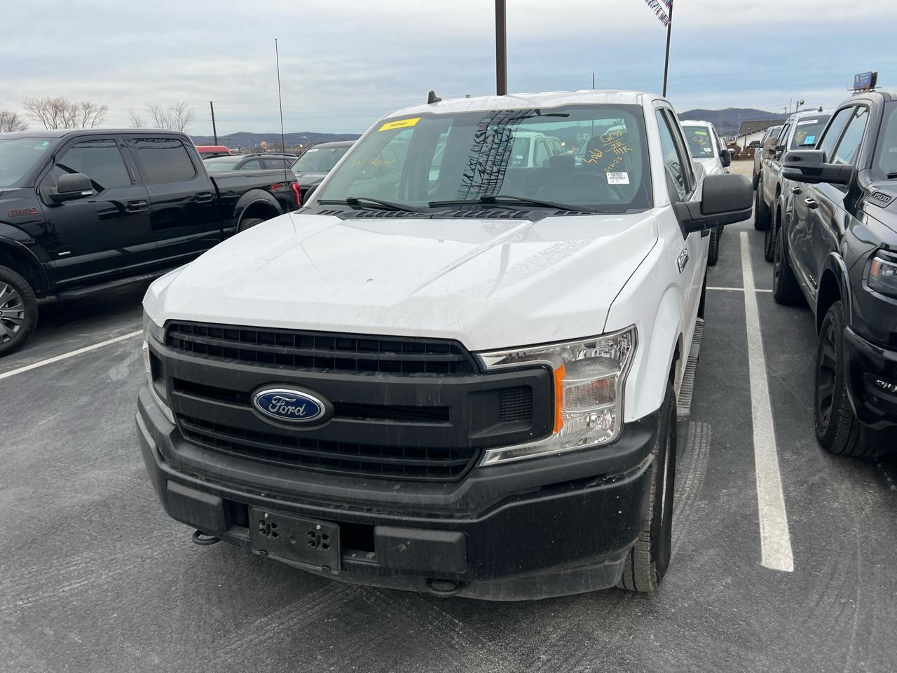 Ford F-150 XL SuperCab 8-ft. Bed 4WD 2020