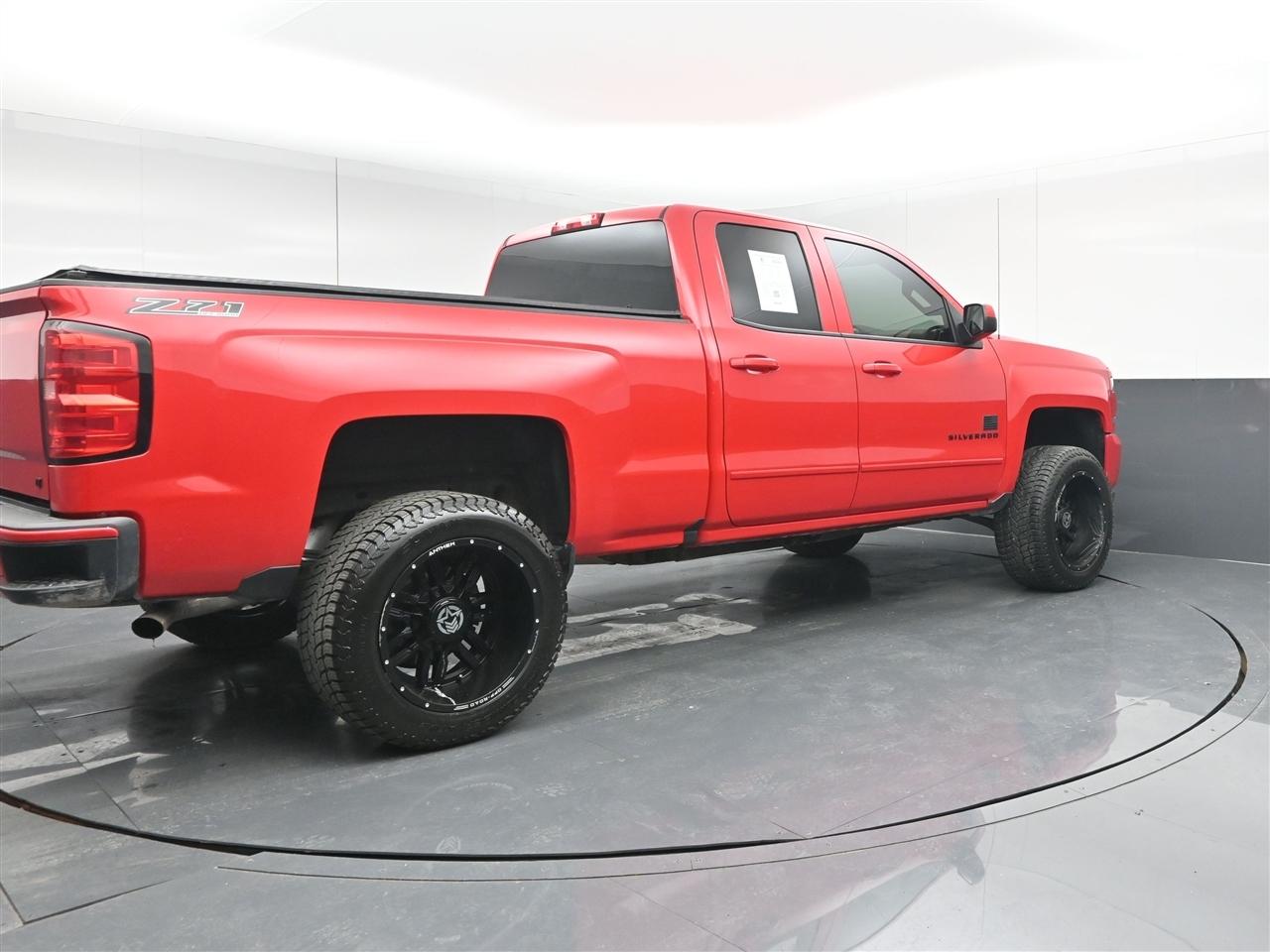 Chevrolet Silverado 1500 LT Double Cab 4WD 2017