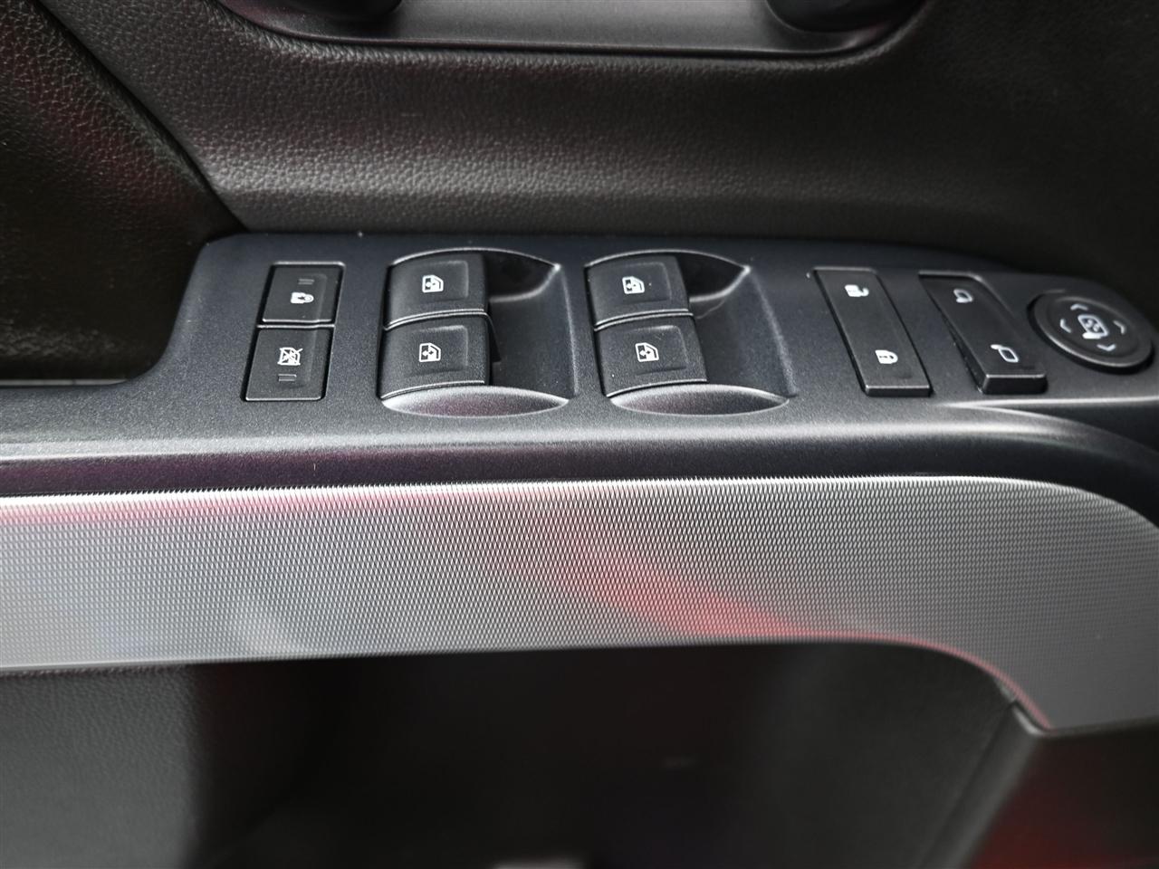 Chevrolet Silverado 1500 LT Double Cab 4WD 2017