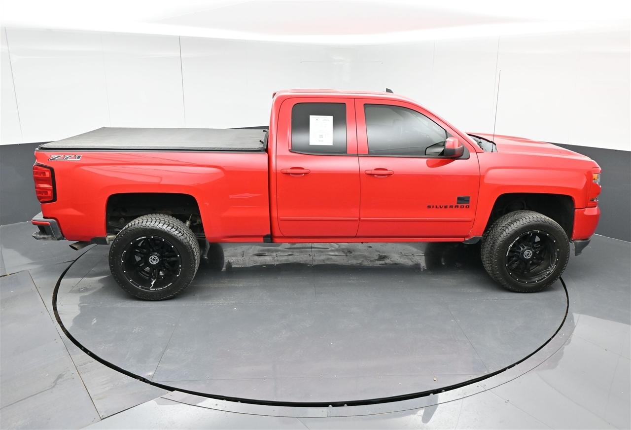 Chevrolet Silverado 1500 LT Double Cab 4WD 2017