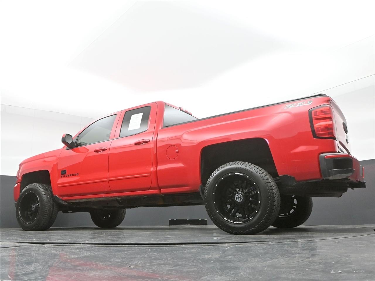 Chevrolet Silverado 1500 LT Double Cab 4WD 2017