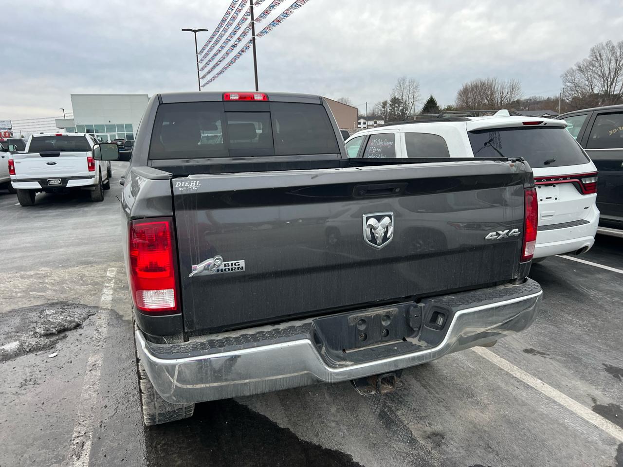 RAM 2500 SLT Mega Cab 4WD 2018