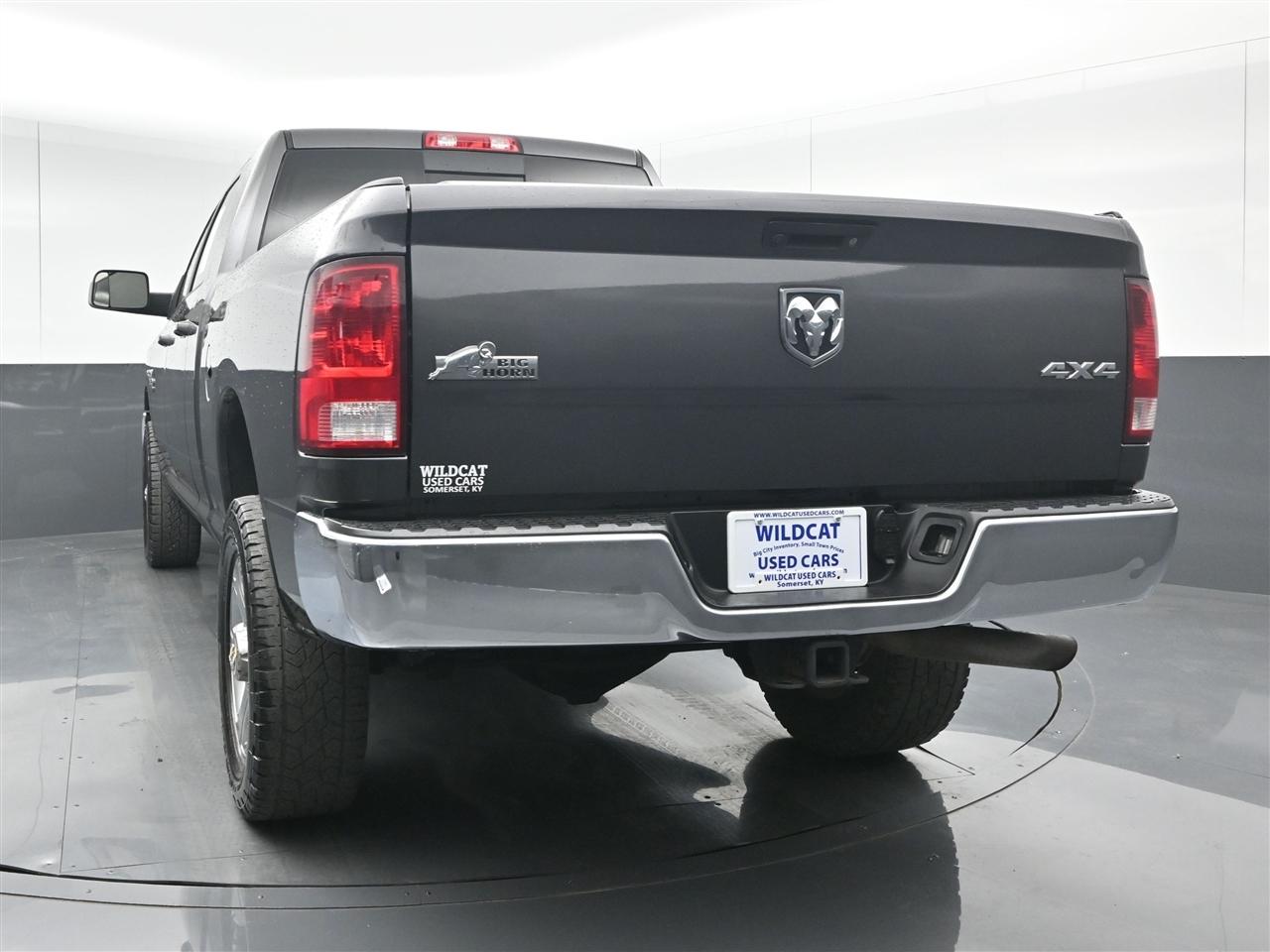 RAM 2500 SLT Mega Cab 4WD 2018