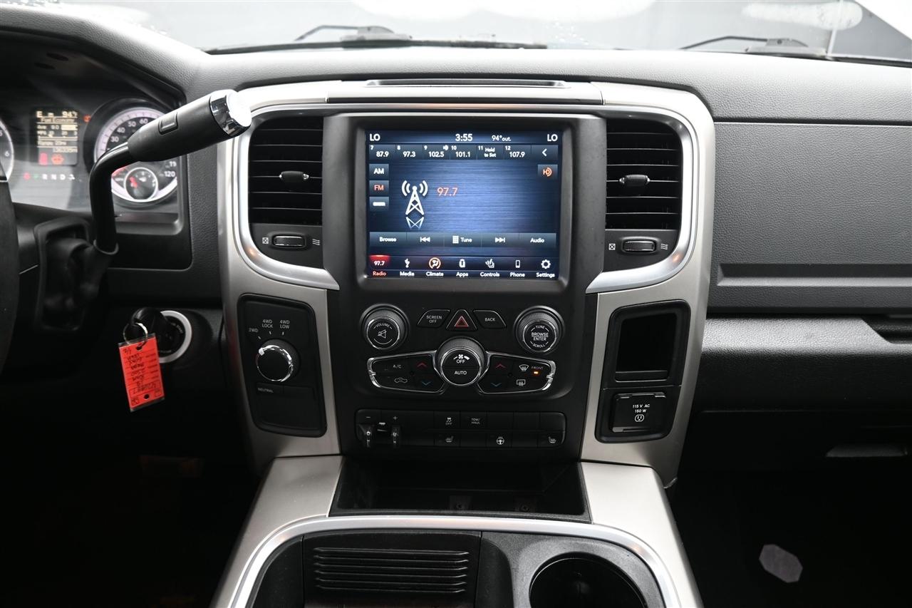RAM 2500 SLT Mega Cab 4WD 2018