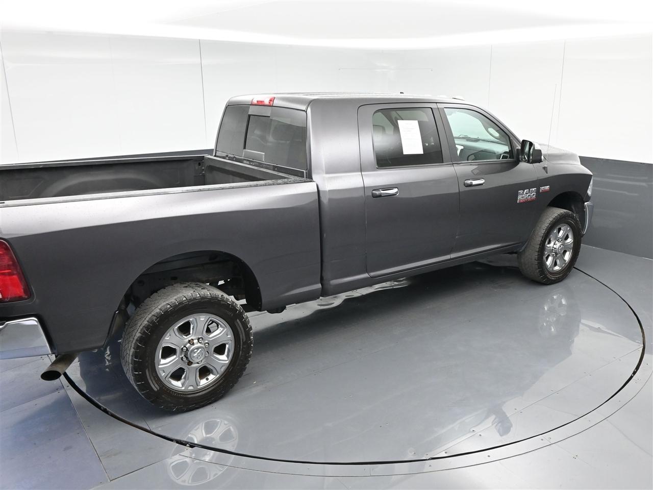 RAM 2500 SLT Mega Cab 4WD 2018