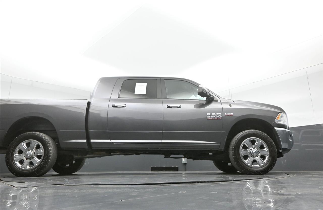 RAM 2500 SLT Mega Cab 4WD 2018