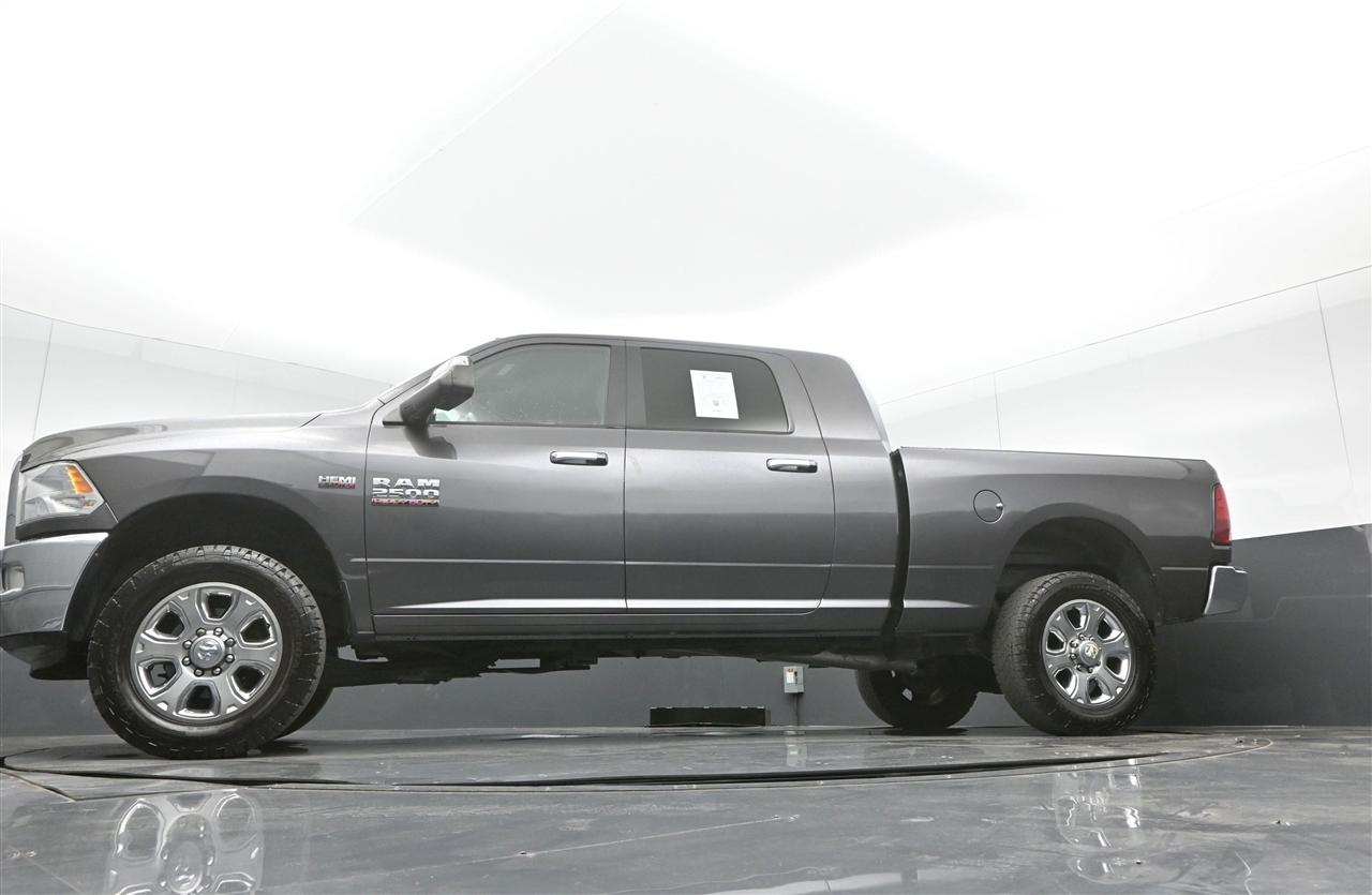 RAM 2500 SLT Mega Cab 4WD 2018