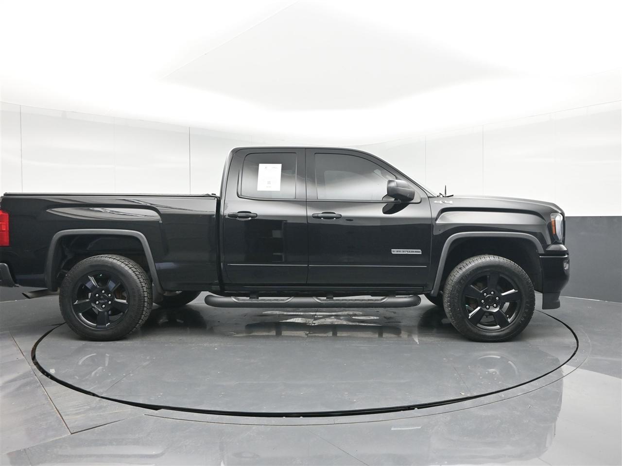 GMC Sierra 1500 Base Double Cab 4WD 2019