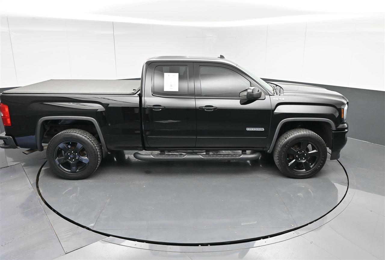 GMC Sierra 1500 Base Double Cab 4WD 2019