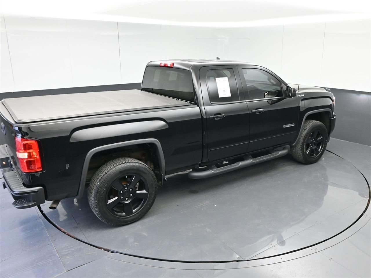 GMC Sierra 1500 Base Double Cab 4WD 2019