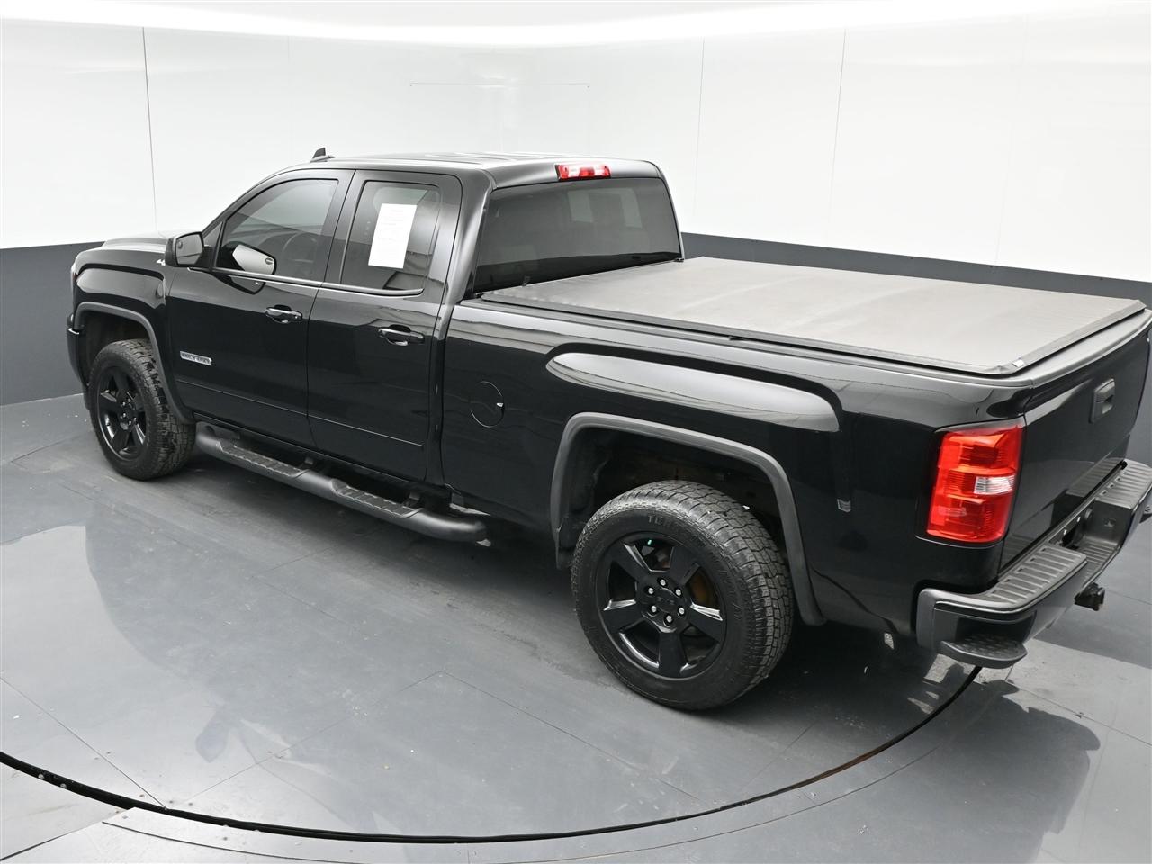 GMC Sierra 1500 Base Double Cab 4WD 2019